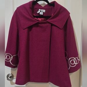 Simply. Chloe Dao Women's Cape  Deep Burgundy